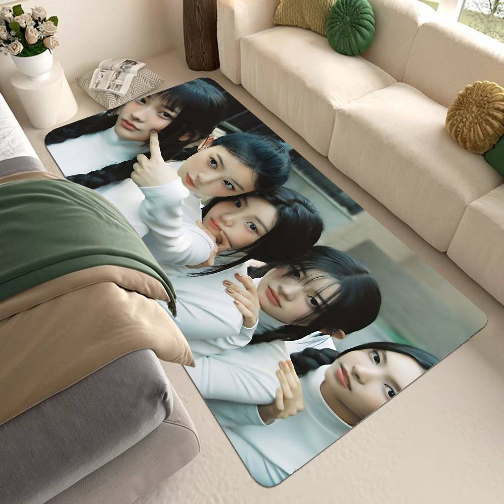 Kpop Grubu I-Illit Sevimli Kız - Home Textiles Group incelemesi ve fiyatı
