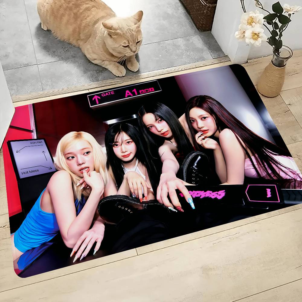 Kore Kpop Grubu A-Aespas Kapı  - Home Textiles Group incelemesi ve fiyatı